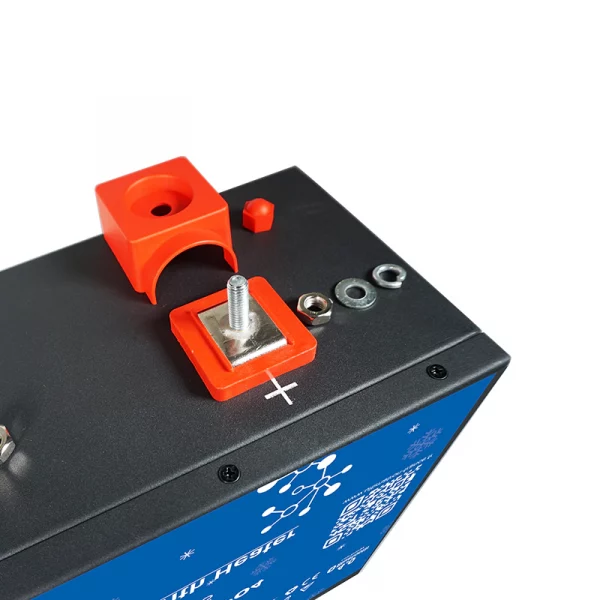 Ultimatron-Batterie-Lithium-Siège-12.8V-180Ah-LiFePO4-Smart-BMS-Bluetooth-Chauffage-ULM-12-180H-Ultimatron-shop-6 Ultimatron-Batterie-Lithium-Siège-12.8V-180Ah-LiFePO4-Smart-BMS-Bluetooth-Chauffage-ULM-12-180H-Ultimatron-shop-6