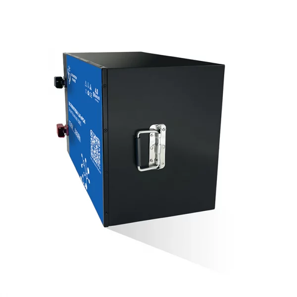 ultimatron-batterie-lithium-ulm-12v-560ah-8 ultimatron-batterie-lithium-ulm-12v-560ah-8