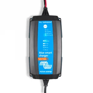 Chargeur-de-batterie-IP65-12V-15A-BlueSmart–Victron-Energy-BPC121531064B-Ultimatron-shop-1