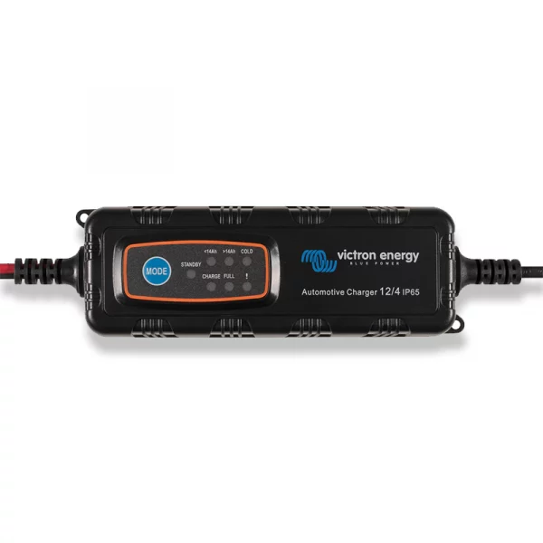 Chargeur-de-batterie-IP65s-12V-4A-Automotive-BlueSmart-Victron-Energy-BPC120433034R-Ultimatron-shop-1