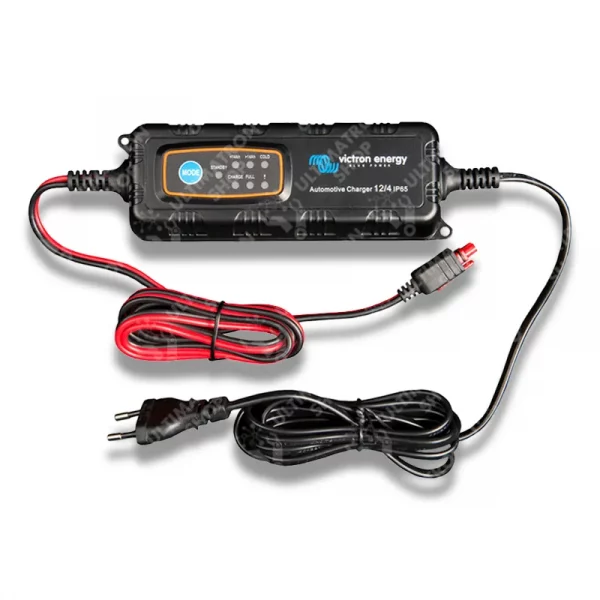 Chargeur-de-batterie-IP65s-12V-4A-Automotive-BlueSmart-Victron-Energy-BPC120433034R-Ultimatron-shop-3