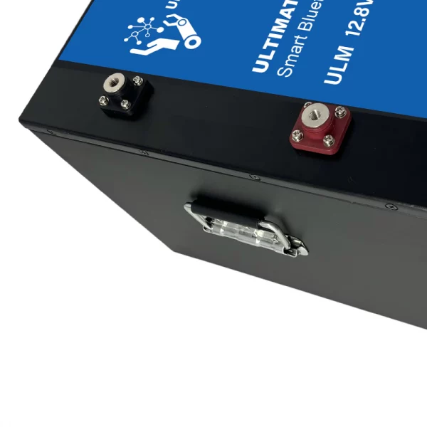 Ultimatron-Batterie-Lithium-12.8V-620Ah-LiFePO4-Smart-BMS-Bluetooth-ULM-12-620-2 Ultimatron-Batterie-Lithium-12.8V-620Ah-LiFePO4-Smart-BMS-Bluetooth-ULM-12-620-2